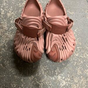CROCS Red and Pink Sandals with Flexible Material and Unique Design